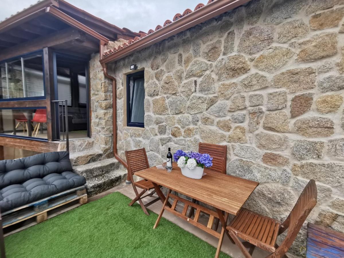 O Recuncho De Tibias Villa Pereiro de Aguiar Exterior photo