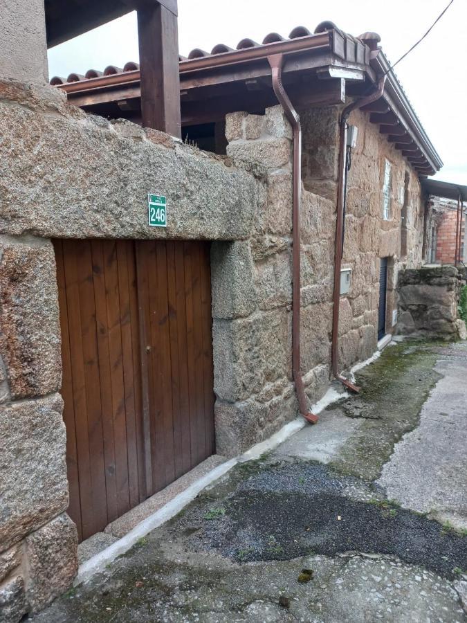 O Recuncho De Tibias Villa Pereiro de Aguiar Exterior photo